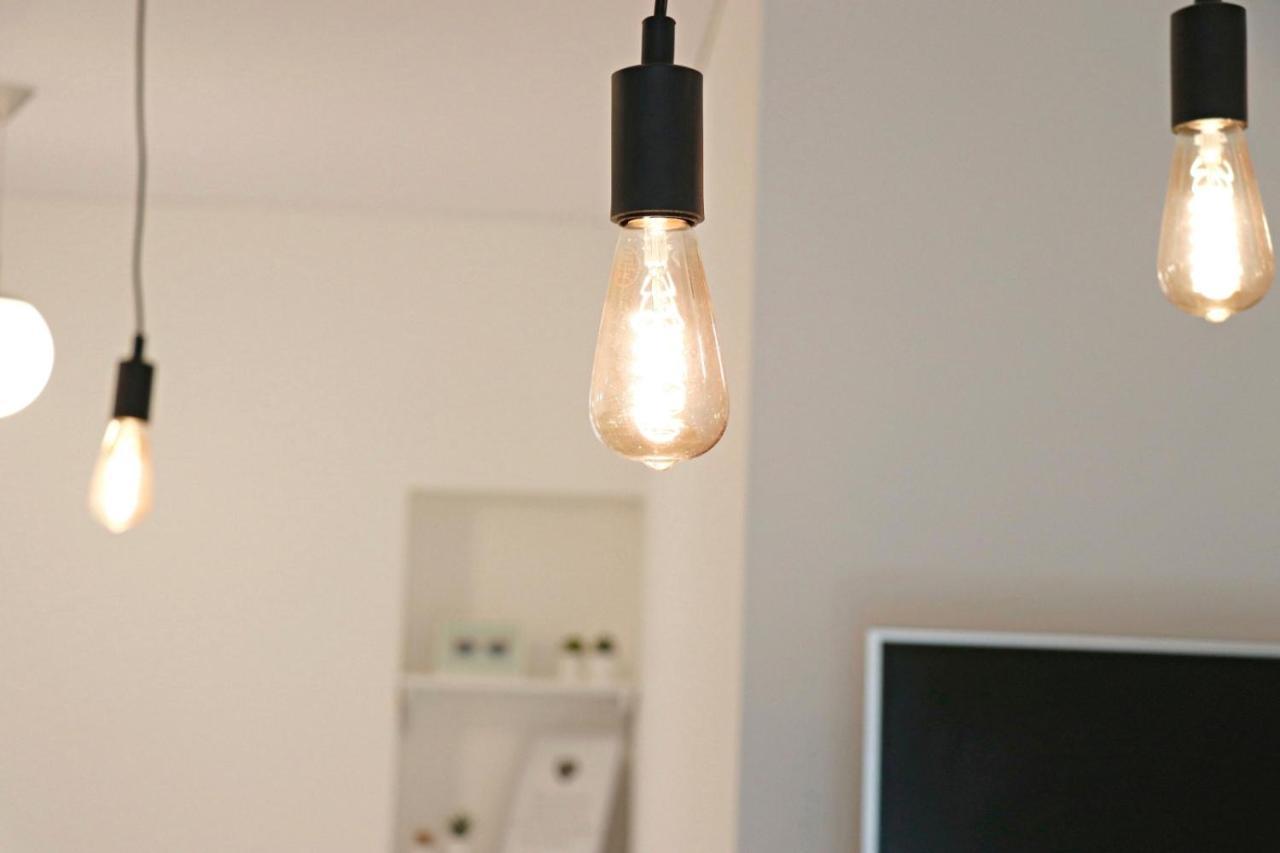 Minimalist Studio Old Town Apartments By Hostlovers Kaunas Buitenkant foto